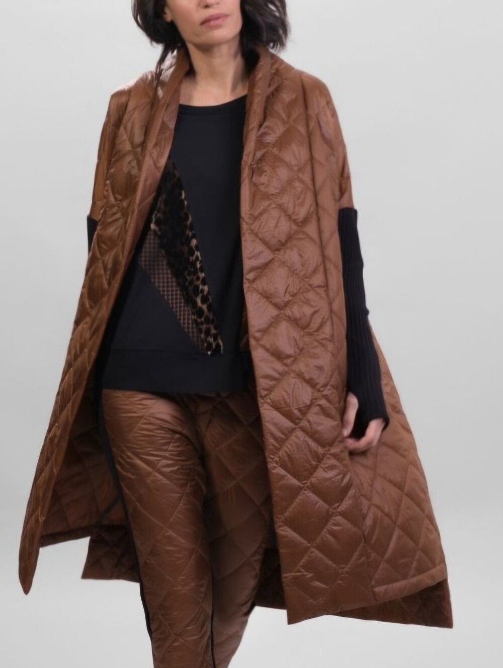 Alembika Quilted Brown Sleeveless Coatigan with Button Front SIZE XS